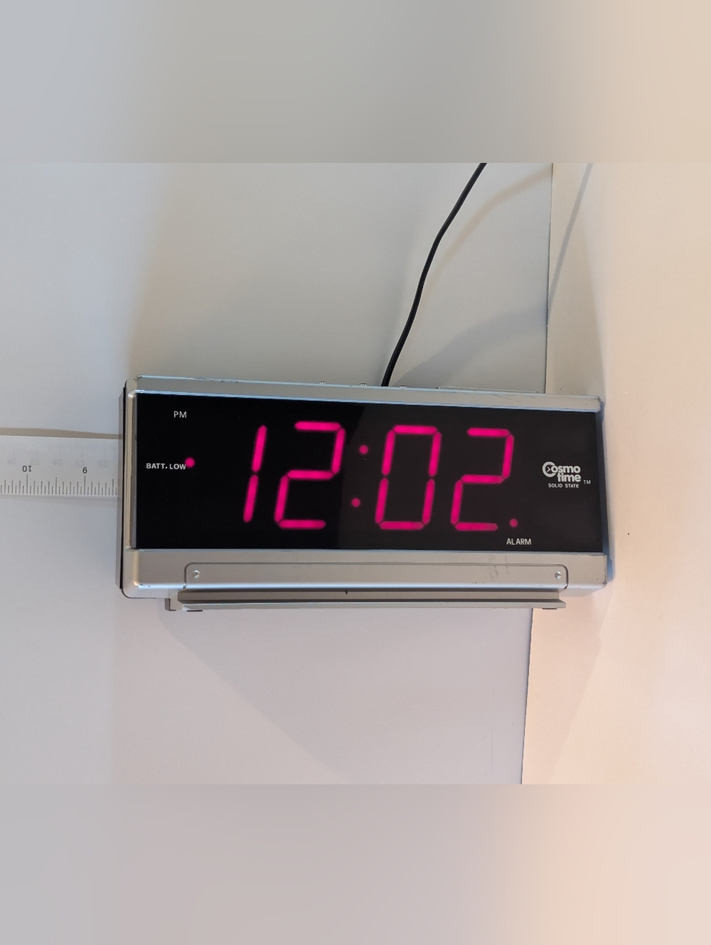 Vintage Cosmo Time Solid State Digital Alarm Clock Large Numbers Dual Brightness